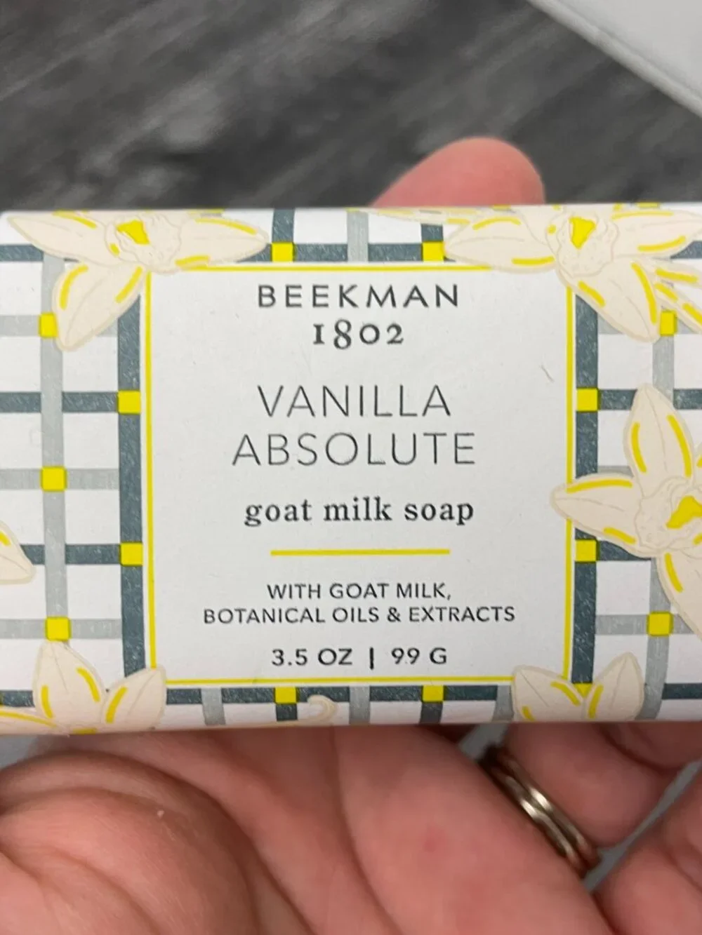 Beekman 1802 Goat Milk Soap Gift Set Vanilla & Lavender 2 Pack New